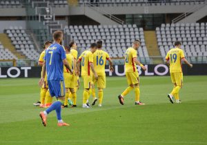 rom-nia-este-groggy-nainte-de-euro-2016-tricolorii-au-primit-patru-goluri-de-la-ucraina-video-1